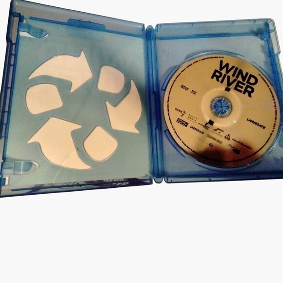 Wind River Blu Ray  Digital HD - Picture 4 of 10